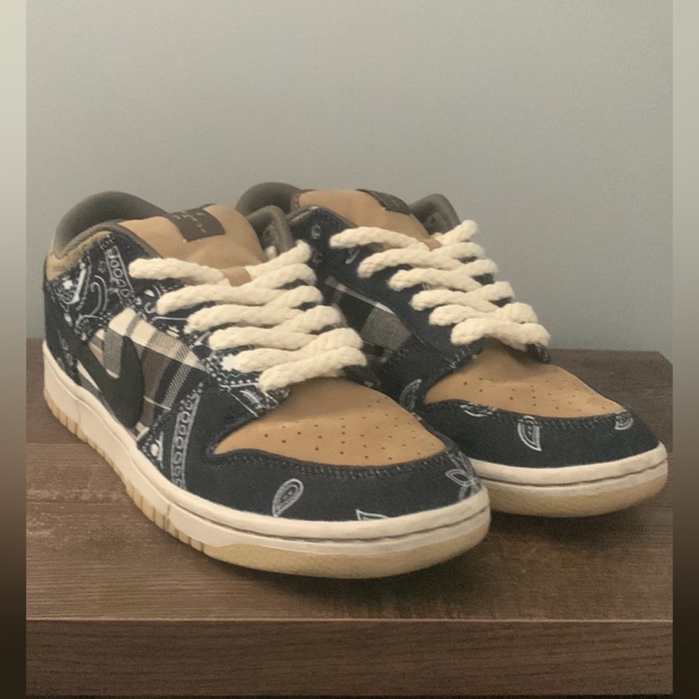 Travis Scott Dunk SB Low